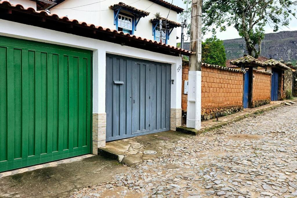 Вилла Casa Dos Coelhos, 750M Do Centro, Ate 12 Pessoas Тирадентис Экстерьер фото