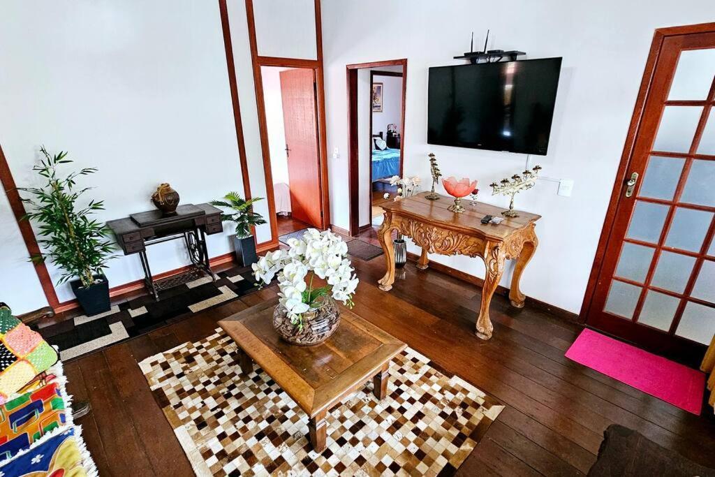 Вилла Casa Dos Coelhos, 750M Do Centro, Ate 12 Pessoas Тирадентис Экстерьер фото